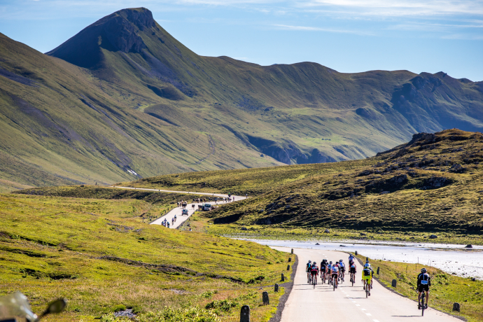 Participant of the Alpine Challenge on the Albula Pass.