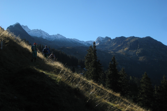 Aufstieg in der Morgensonne