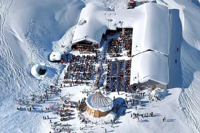 Carmenna Hut Carmenna Hut