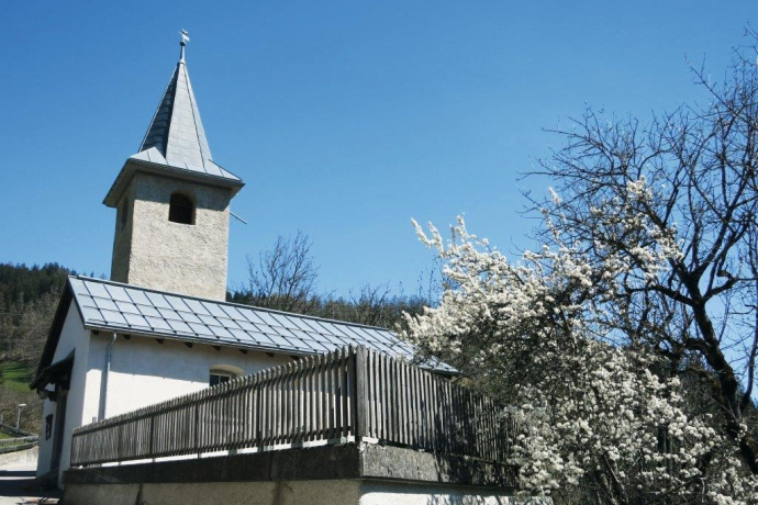 Kirche in Lüen