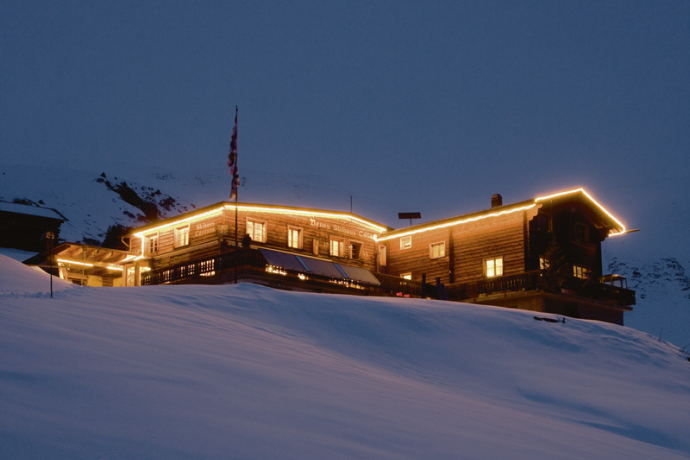 La locanda di montagna in inverno La locanda di montagna in inverno