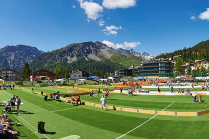 Der Sportplatz Ochsenbühl während dem 7eck Unihockey Cup im Sommer Der Sportplatz Ochsenbühl während dem 7eck Unihockey Cup im Sommer
