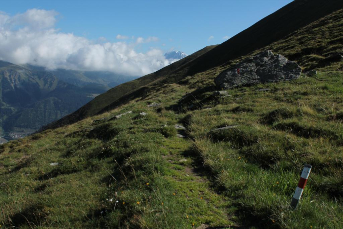 Höhenweg nach Cuolm Cavorgia mit Tödi Höhenweg nach Cuolm Cavorgia mit Tödi