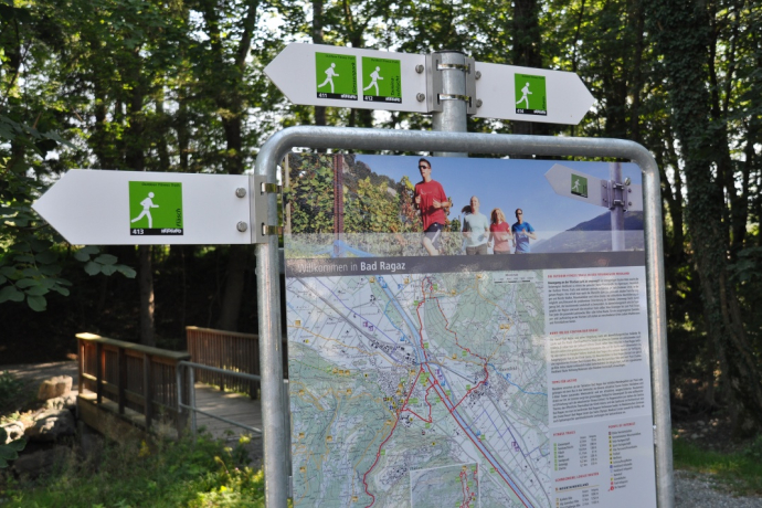 Point d’information à la piscine extérieure du Giessenpark