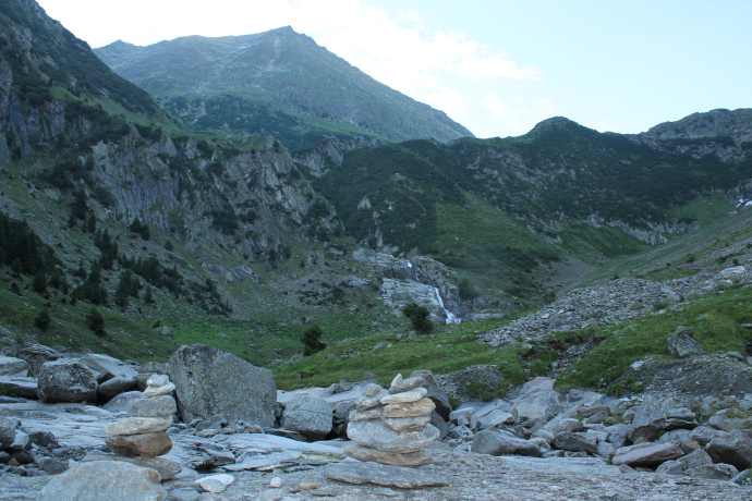 Morgens im Val Sumvitg -Vor dem steilen Aufstieg
