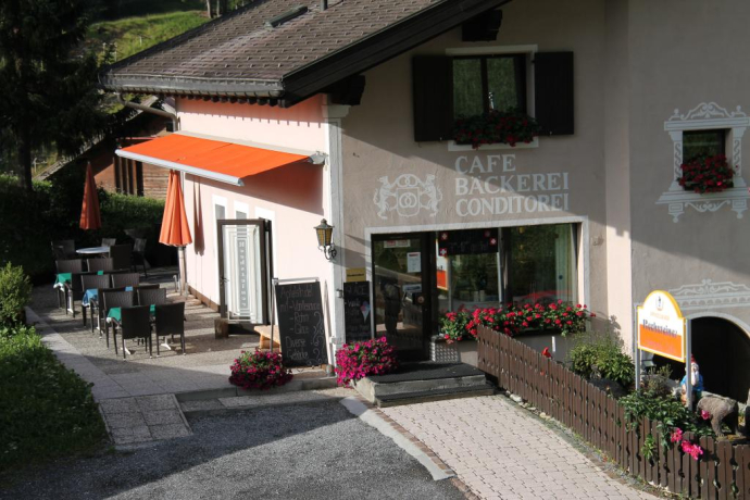 Konditorei-Bäckerei-Cafe Rechsteiner (Samnaun-Compatsch) (oua_23885554_image) Konditorei-Bäckerei-Cafe Rechsteiner (Samnaun-Compatsch) (oua_23885554_image)