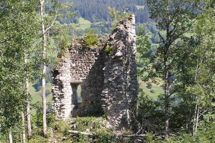 Burgruine Axenstein, Obersaxen