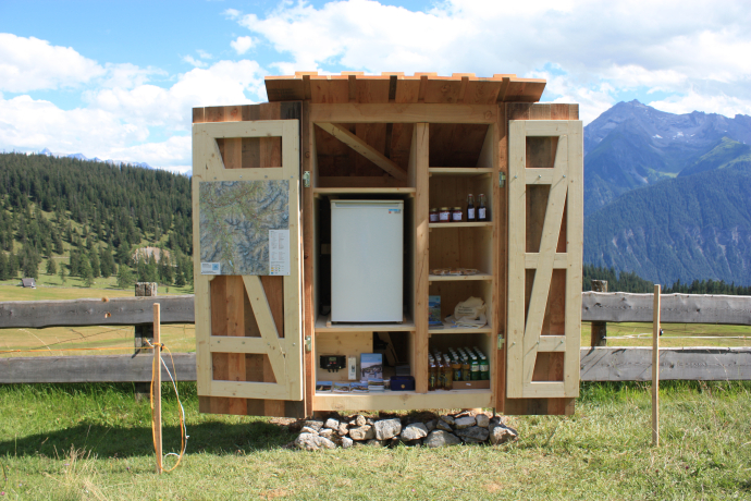 Post da marenda Aclas Dafora (oua_24318379_image) Post da marenda Aclas Dafora (oua_24318379_image)