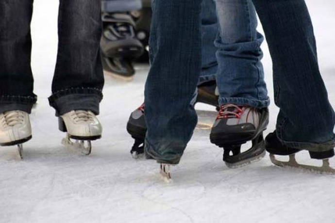 Natureisfeld Safien Platz (oua_24884795_image) Natureisfeld Safien Platz (oua_24884795_image)