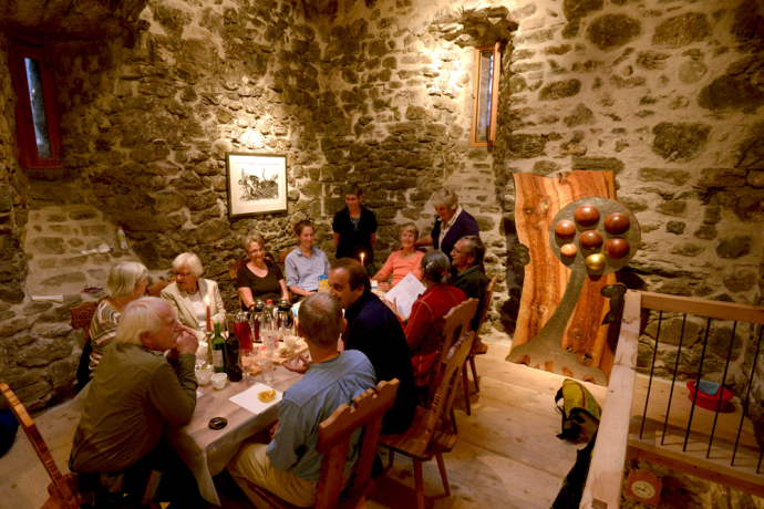 Castle of Strahlegg Fideris (oua_24897761_image) Castle of Strahlegg Fideris (oua_24897761_image)