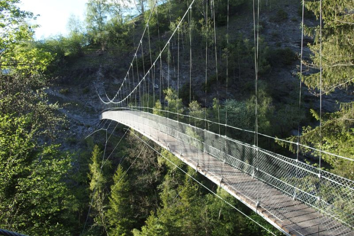 Hängebrücke Val da Tersnaus Hängebrücke Val da Tersnaus