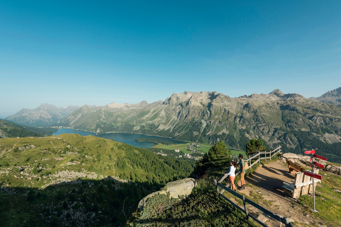 Aussicht Corvatsch Furtschellas in Richtung Sils