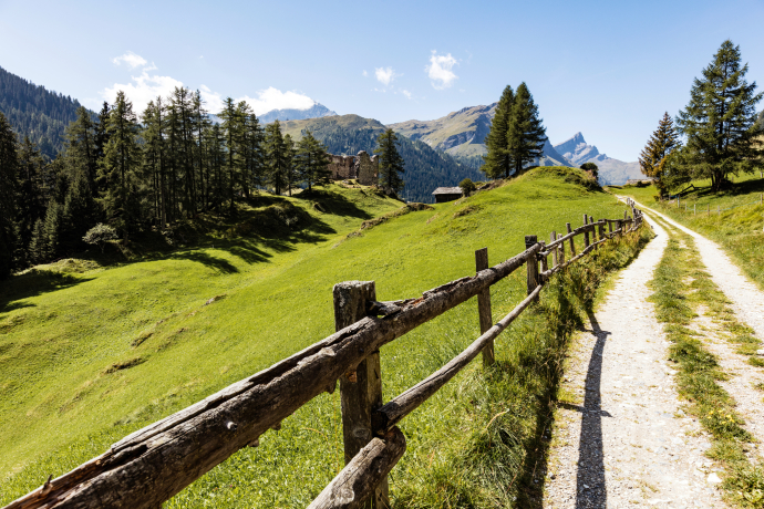 Rovine del castello di Splügen