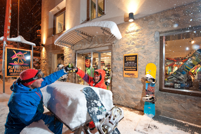 Playground in Paradise (oua_29183559_image)