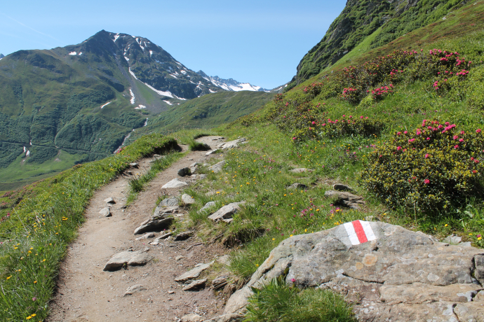 Départ au col de l'Oberalp
