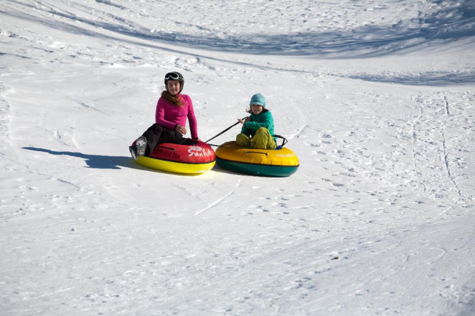 Snowtubing Maloja (oua_33373837_image)