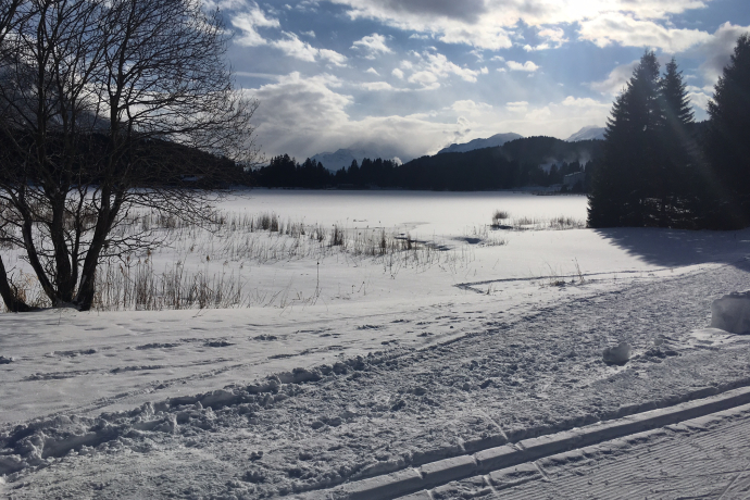 Cross-country ski trail and Heidsee