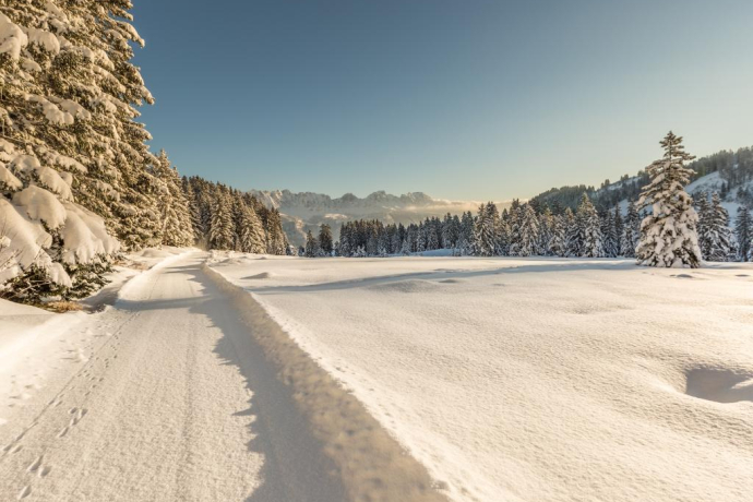 Winter hiking Flumserberg