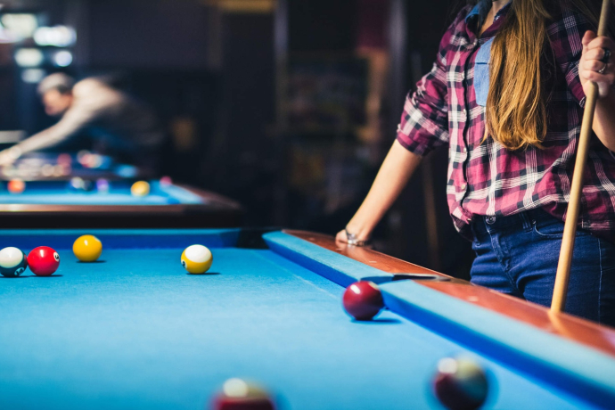 Star Billiards + Centro Snooker