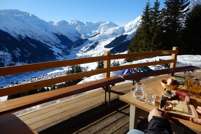 eine Marenda Tuatschina eine Marenda Tuatschina