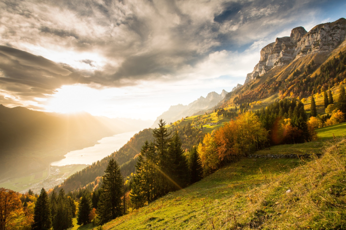 Blick von Lüsis auf den Walensee