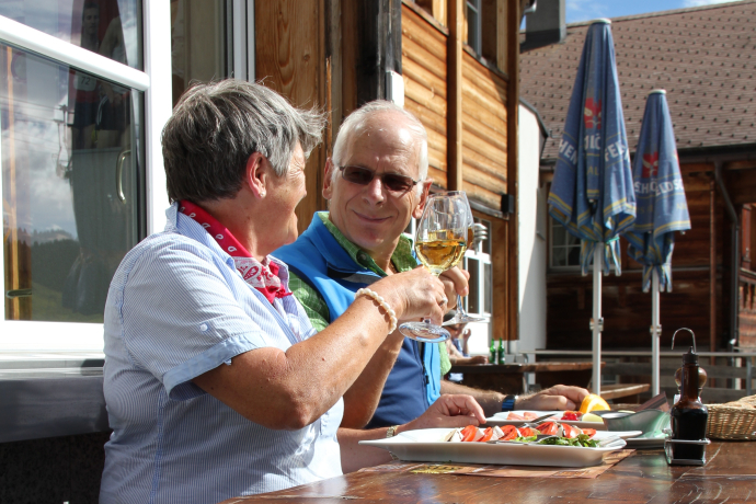 Commencez par l’apéritif au restaurant Molseralp