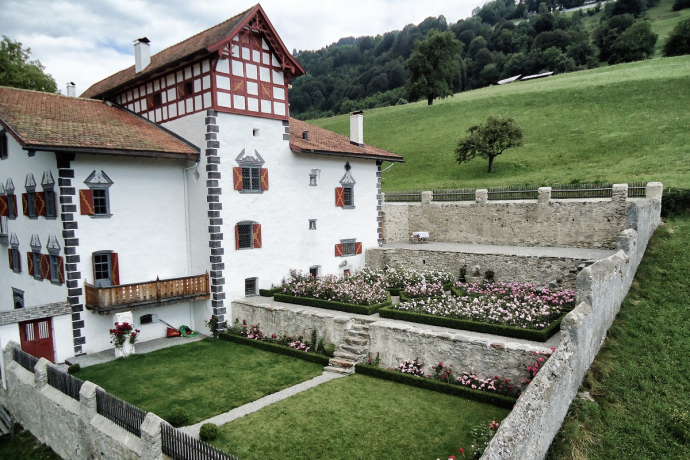 Garten Sprecherhaus Luzein Garten Sprecherhaus Luzein