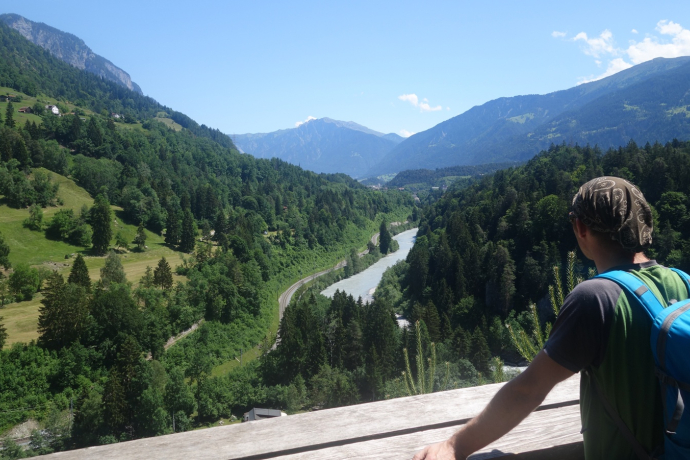 Vue sur le Rhin antérieur en direction de Reichenau