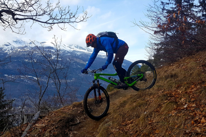 Technical trail in the upper area