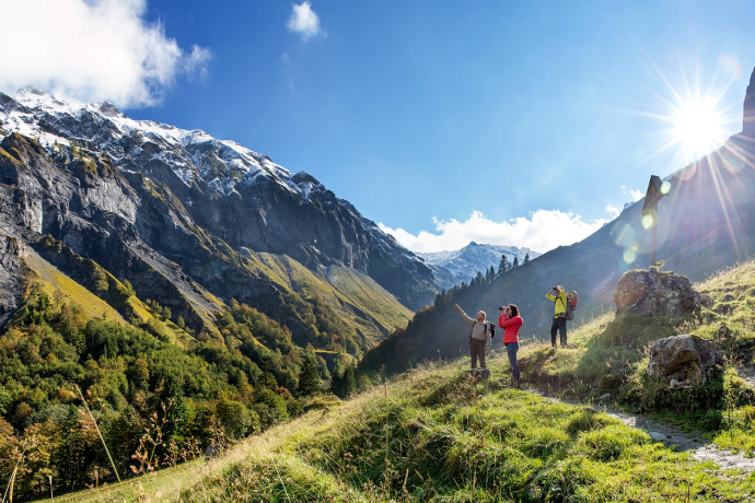 On the ViaGeoalpina from Weisstannen to Elm