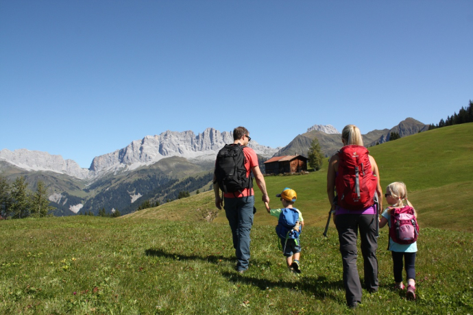 En montée vers Chrüz, non loin du lac de Stels