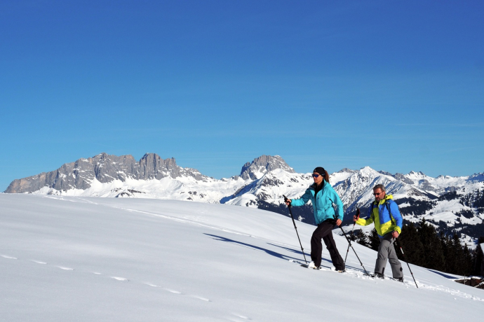 Snowshoe hiking on Grüsch-Danusa in Prättigau