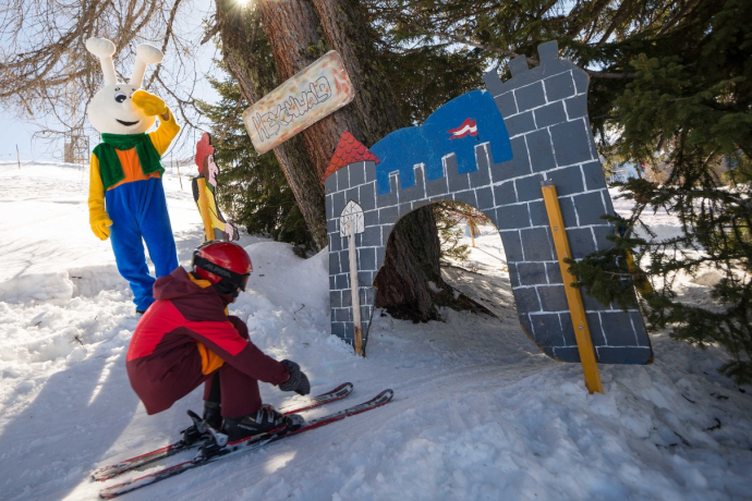 Zwergen-Parcours (oua_45096679_image) Zwergen-Parcours (oua_45096679_image)