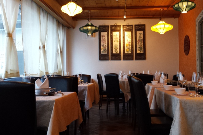 Restaurant Emerald (oua_45097146_image)