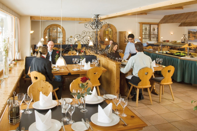 Stübli Silvretta Parkhotel Stübli Silvretta Parkhotel