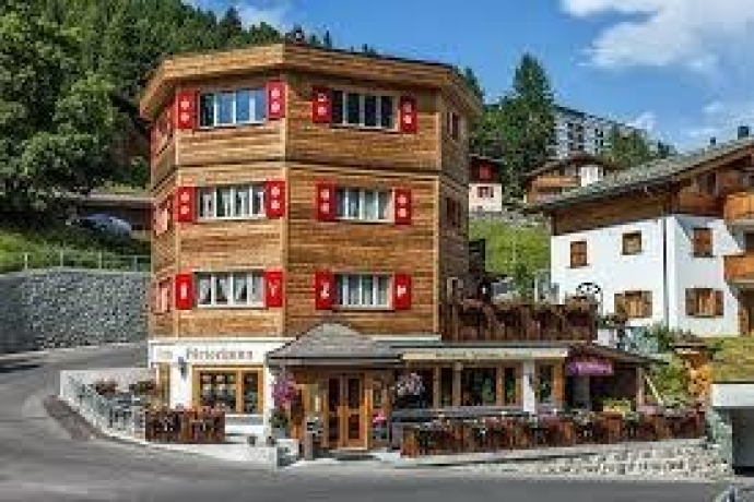 Grischuna Arosa aussen