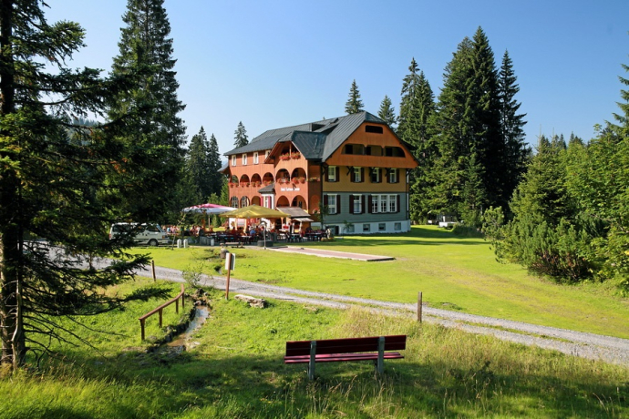 Ex casa termale Sennis