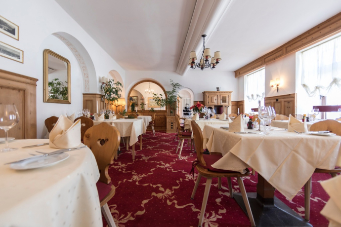 Stüvetta Hotel Bernina (oua_50265022_image) Stüvetta Hotel Bernina (oua_50265022_image)