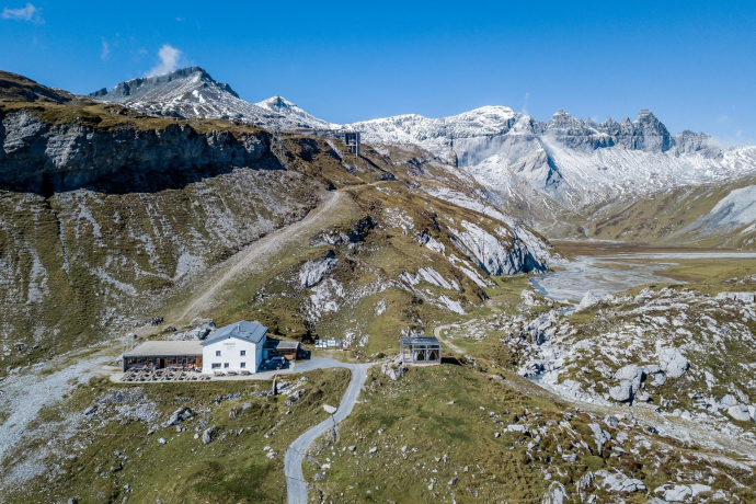 Unterer Segnesboden: Nagens Sura - unterer Segensboden - Segneshütte -Alp Nagens (oua_51063264_image)