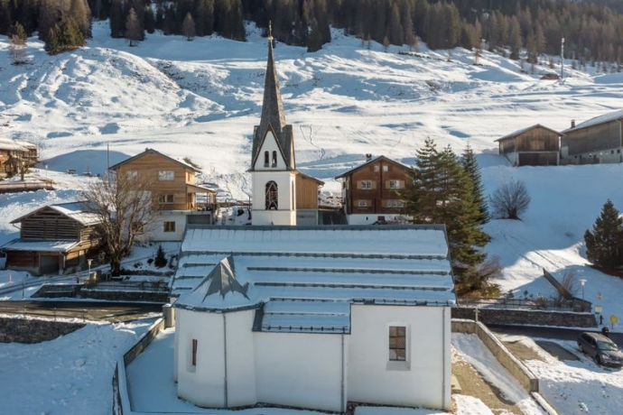 Kirche Sogn Gion, Camuns