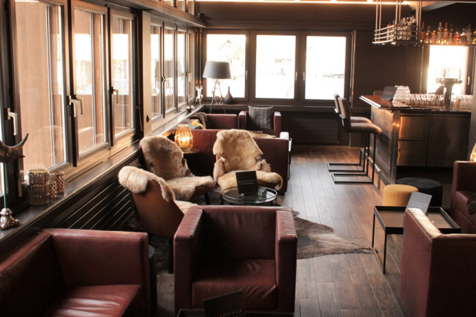 Nehmen Sie Platz Nehmen Sie Platz