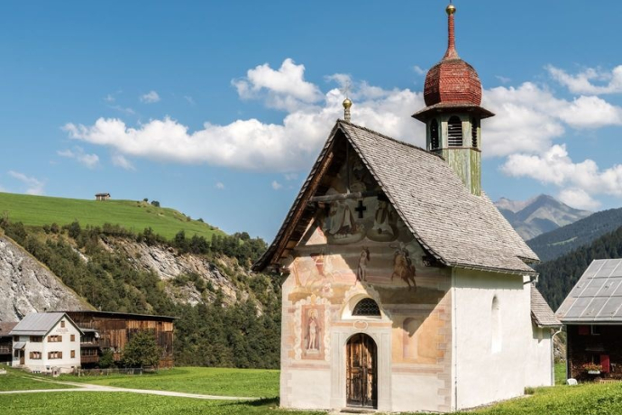 Kapelle Sogn Bistgaun Aussenansicht