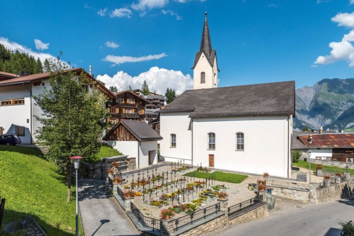 Kirche Sogn Giachen, Morissen