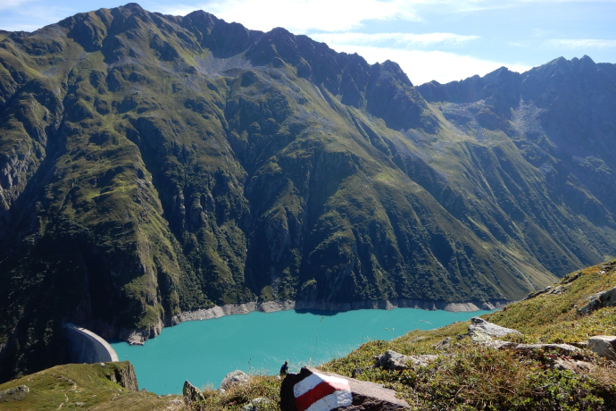 Stausee Curnera Stausee Curnera