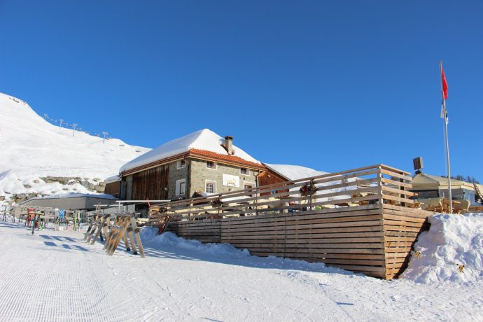 Prumaran Prui Mountain Restaurant (oua_55787347_image) Prumaran Prui Mountain Restaurant (oua_55787347_image)