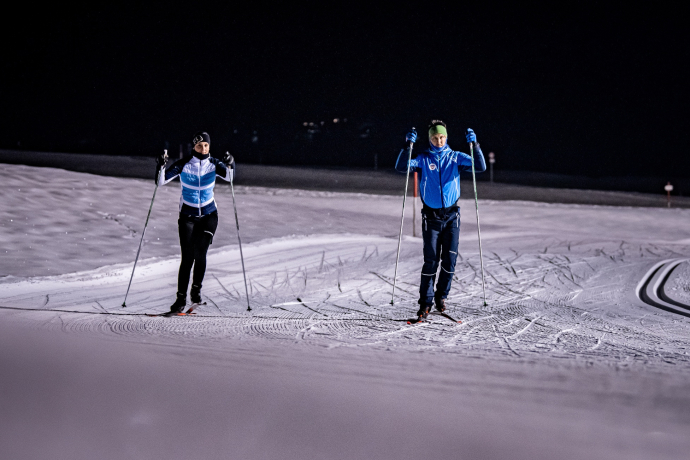 Skating im Flutlicht von Degen