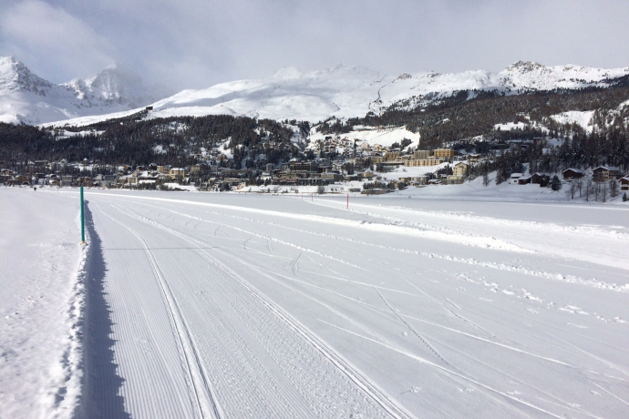 Piste de ski de fond du lac de St. Moritz