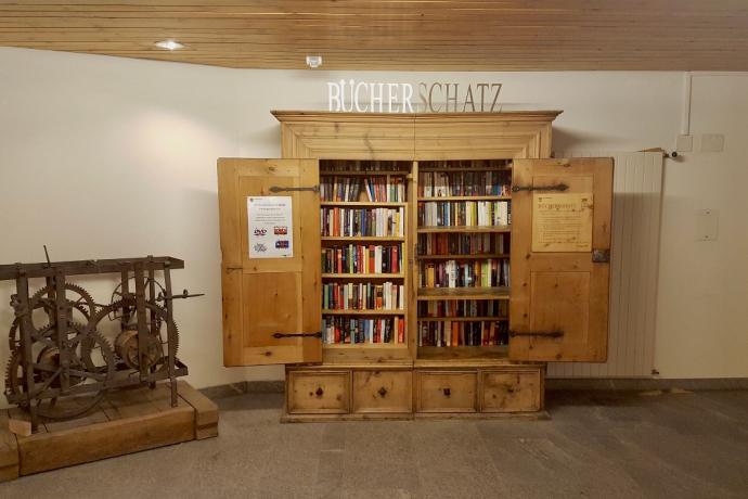 Bücherschatz (oua_56361726_image)