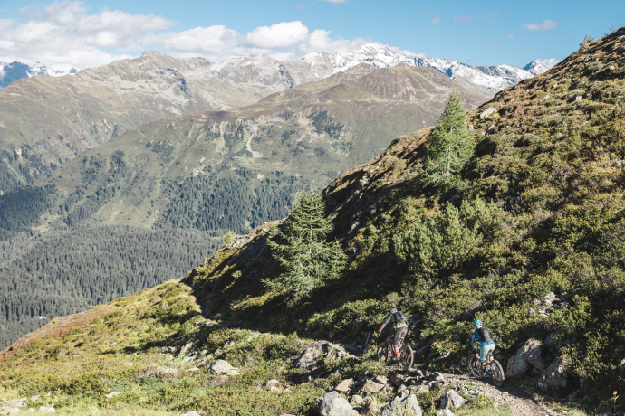 TRAIL-TICKET Davos Klosters – ROUGE (oua_57270949_image)