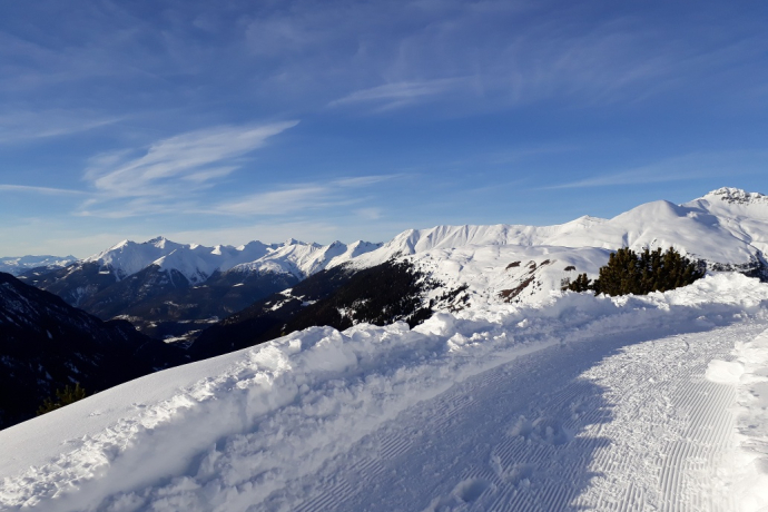 Randonnée hivernale restaurant d'altitude La Diala - Snow Hill (oua_57271366_image)